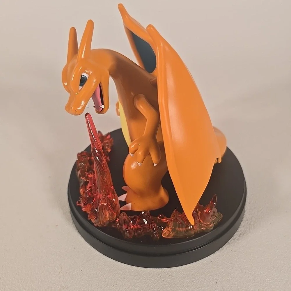 CHARIZARD EX Fire Breathing‎ Card Display Figurine Statue from EX Super Premium